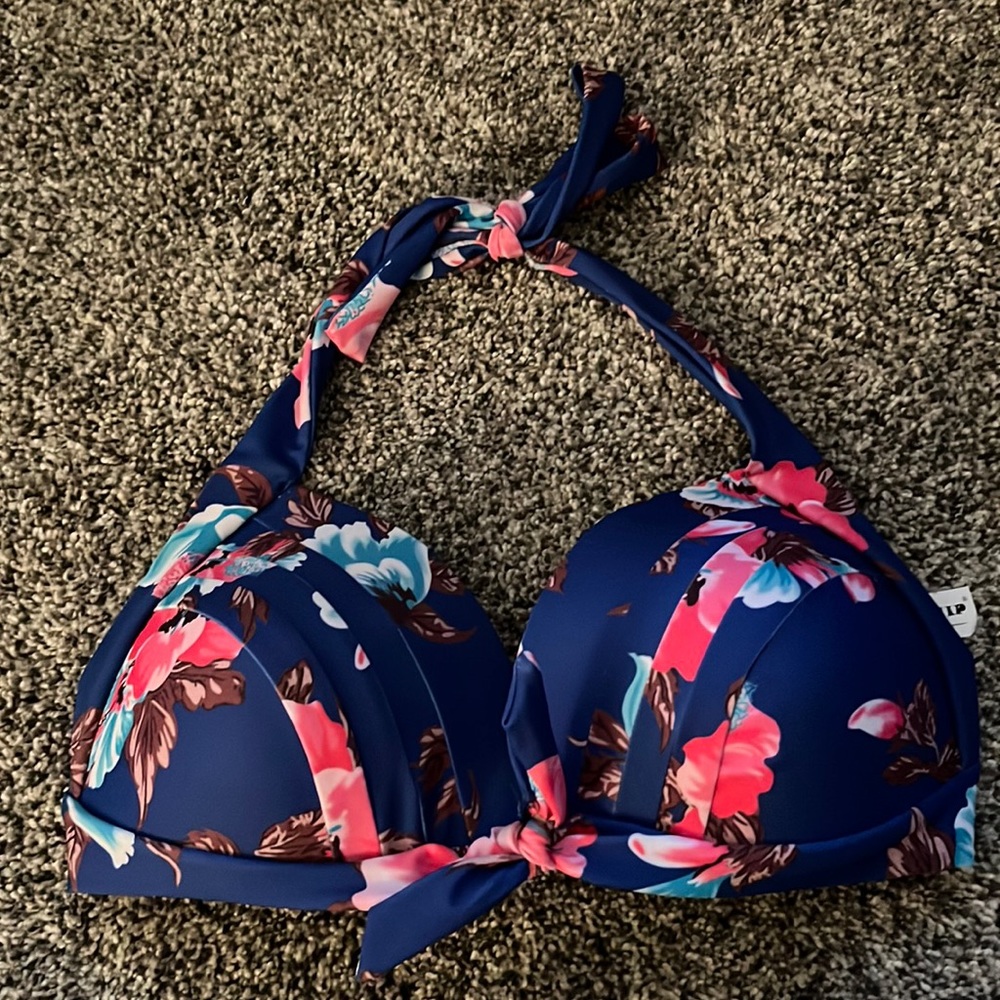 Brand new Cocoship bikini top size XL